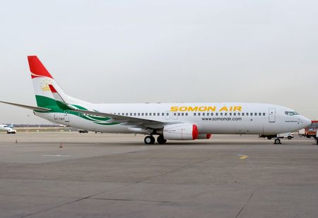 Боинг 737-300 авиакомпании «Сомон Эйр»